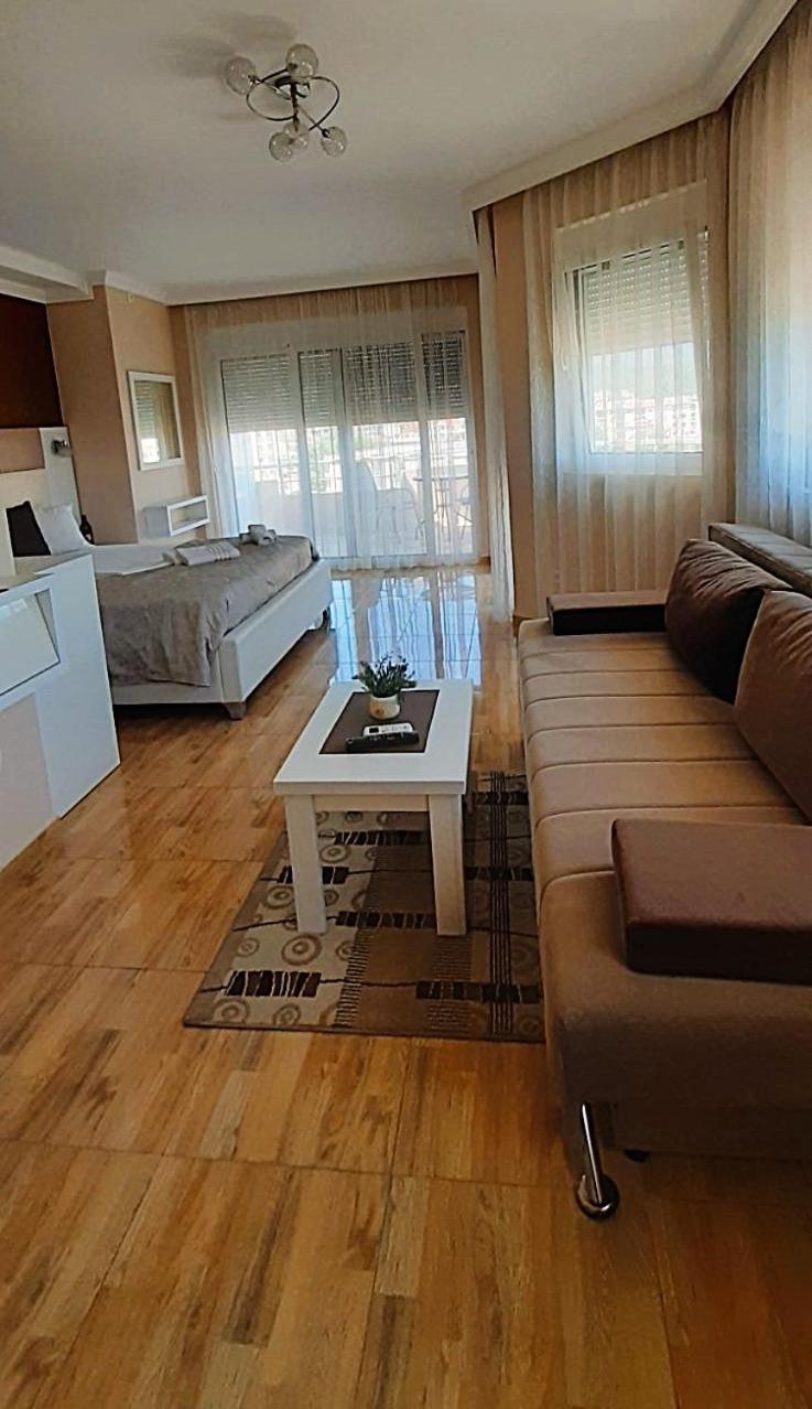 Apartmants Elisa Ulcinj Eksteriør bilde